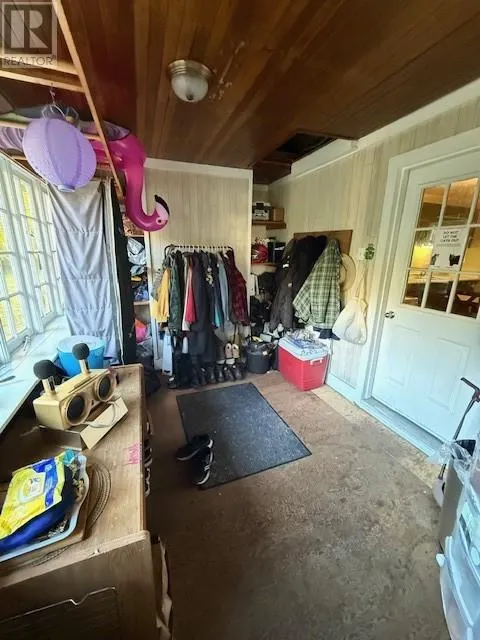 13 Campbell Street W