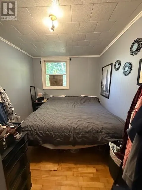 13 Campbell Street W