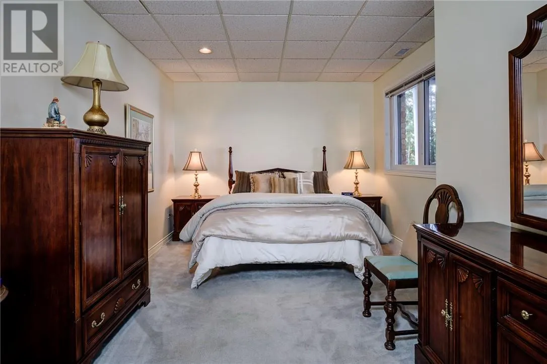 867 Admiral Drive