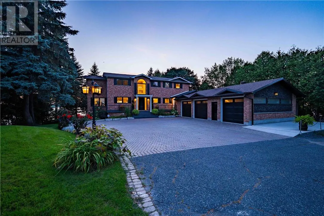 867 Admiral Drive