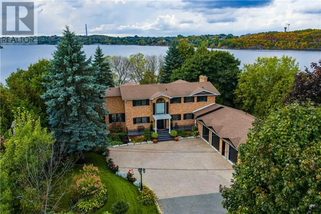 867 Admiral Drive