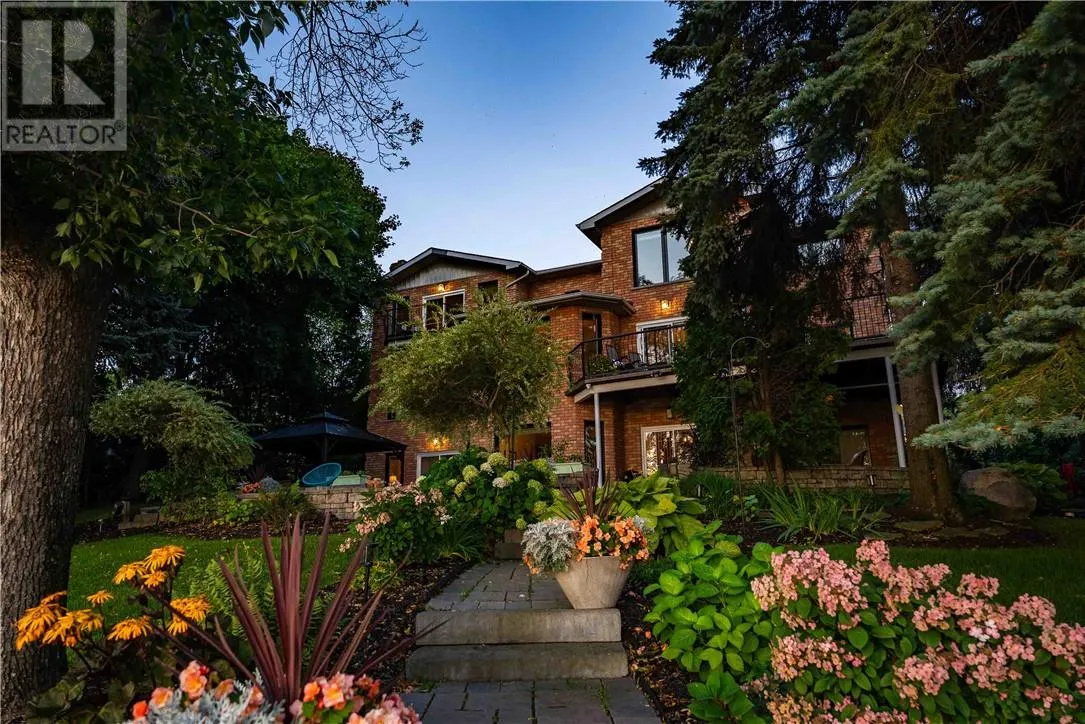 867 Admiral Drive