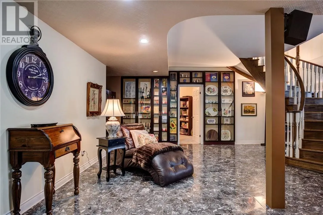 867 Admiral Drive