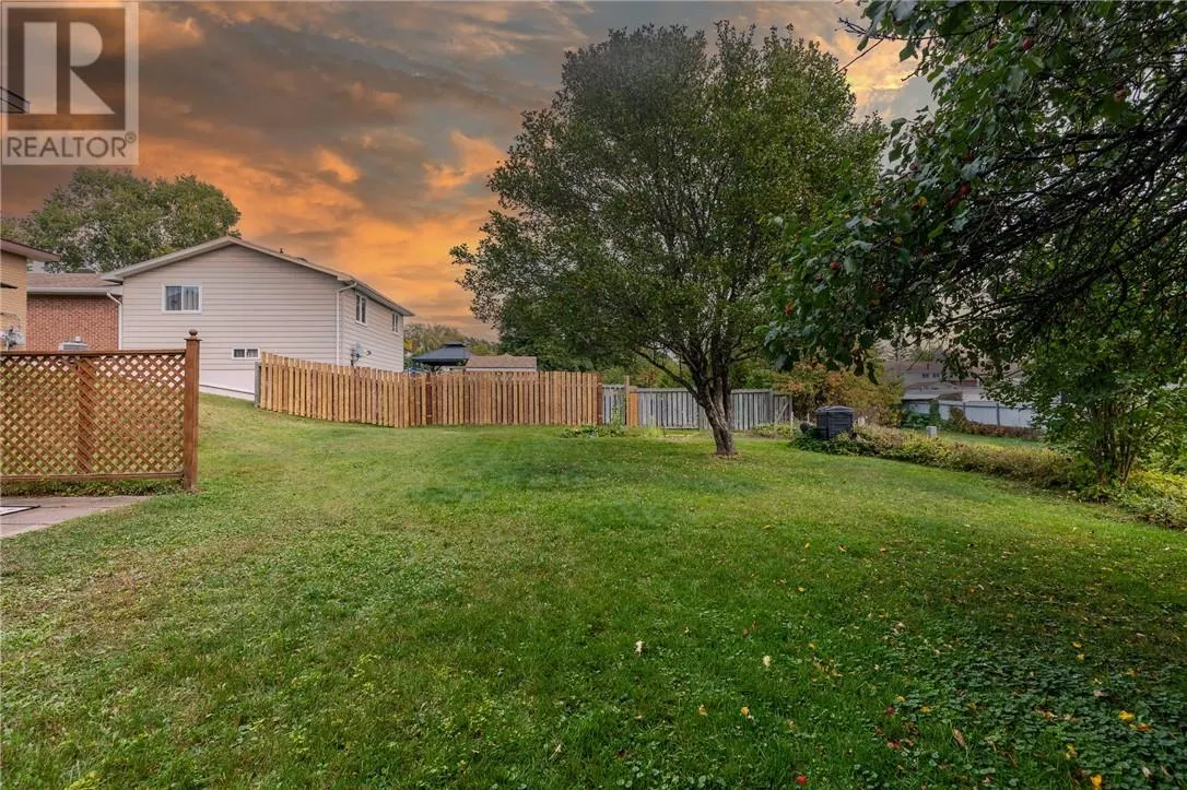 56 Harvie Crescent