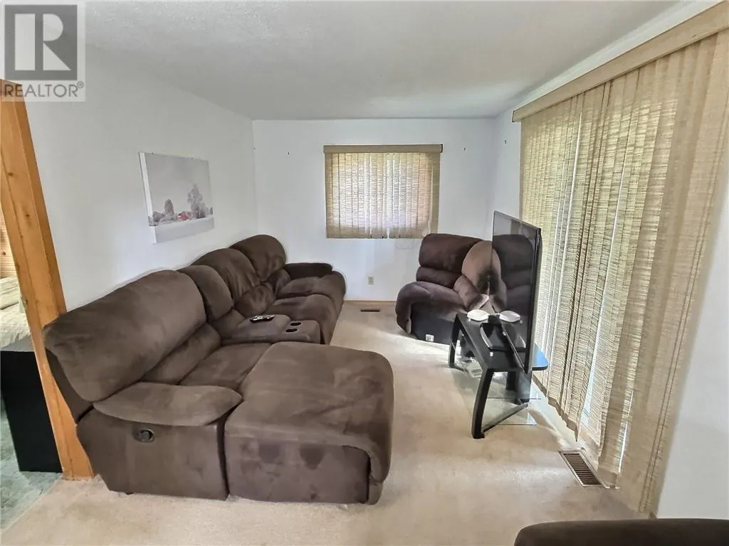 1690 Vermillion Lake Road