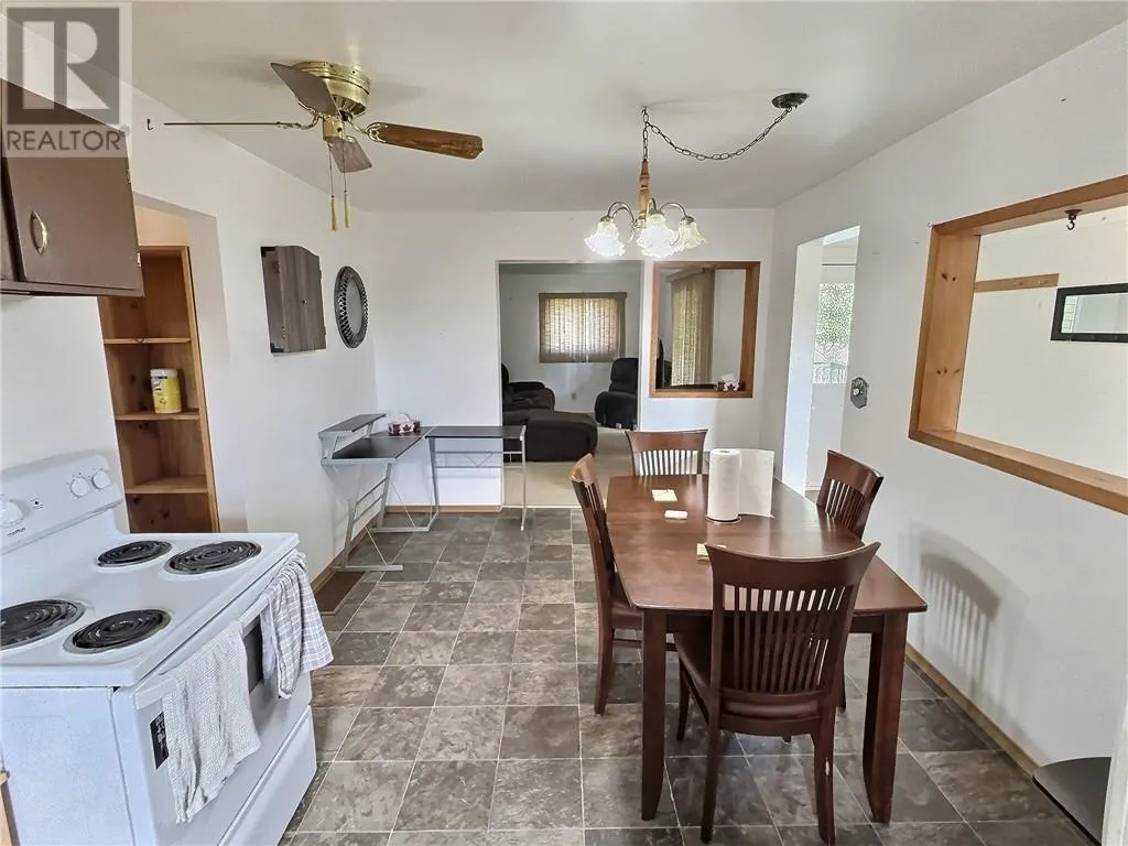 1690 Vermillion Lake Road