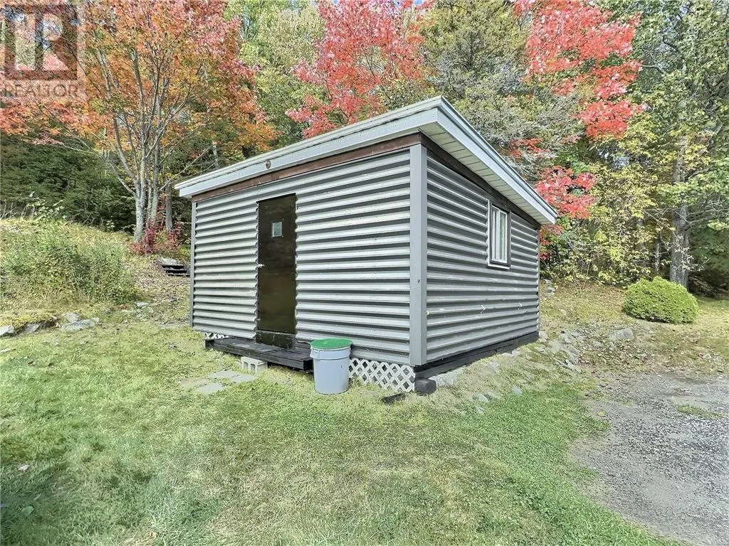 1690 Vermillion Lake Road