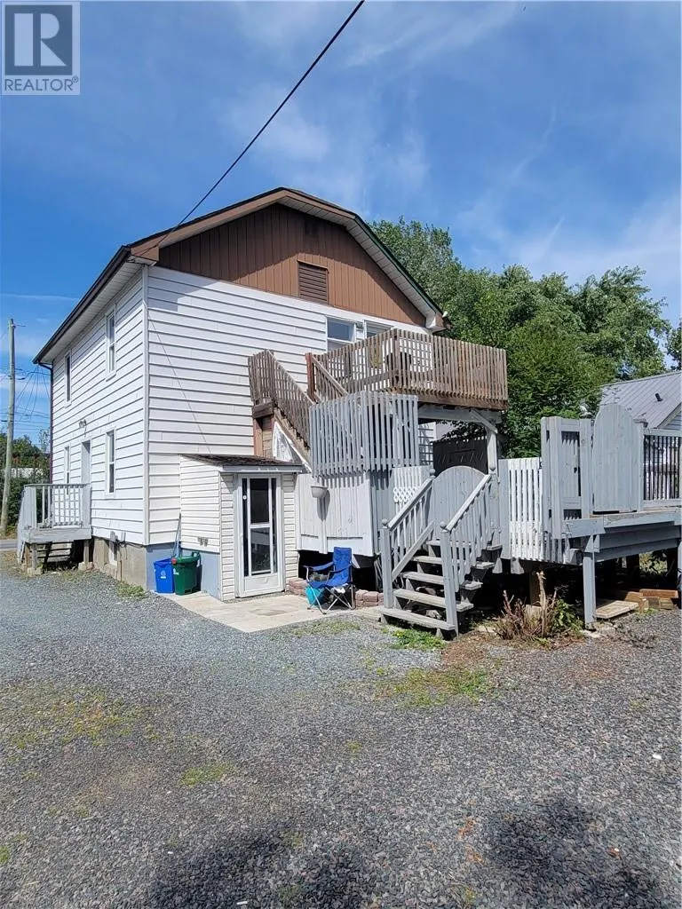 389 ONTARIO Street