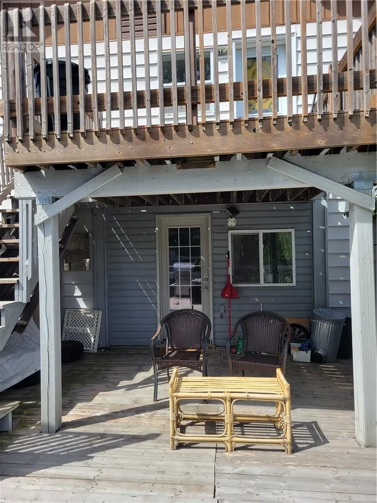 389 ONTARIO Street