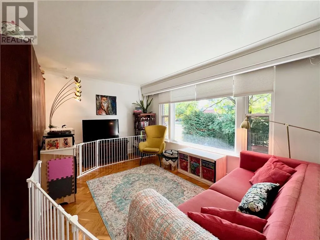 244 Lansdowne Street