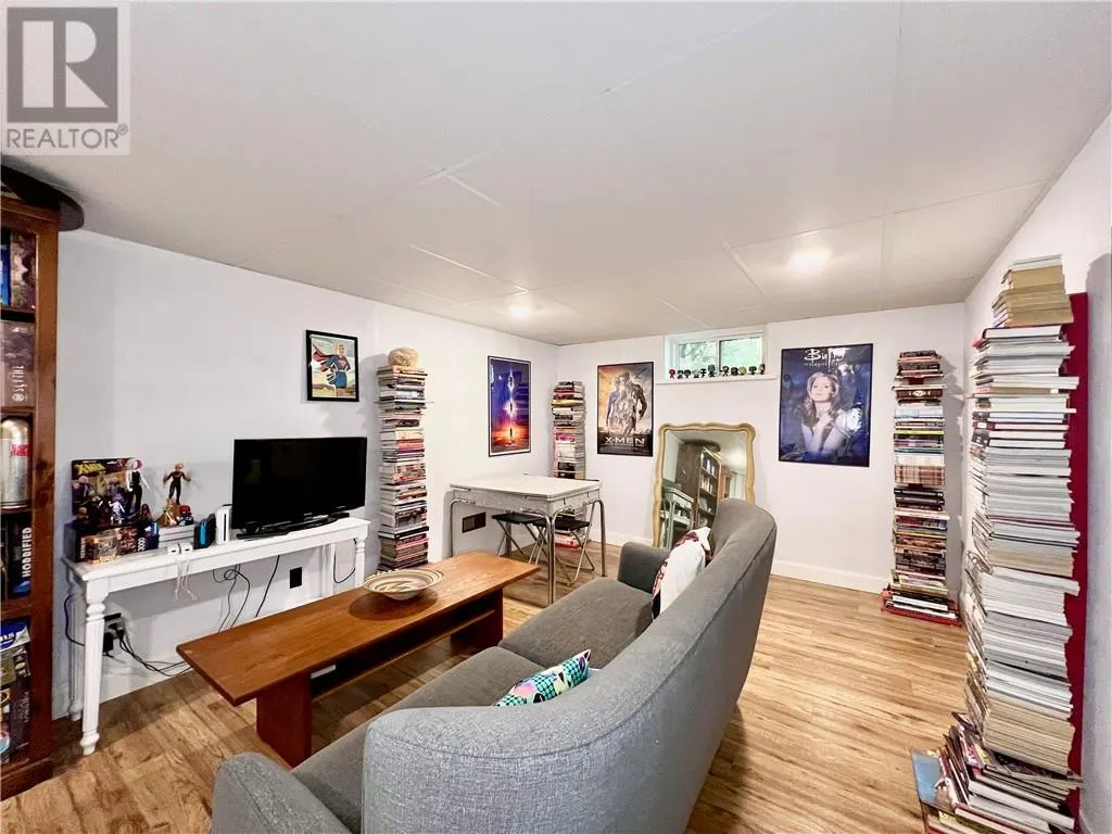 244 Lansdowne Street