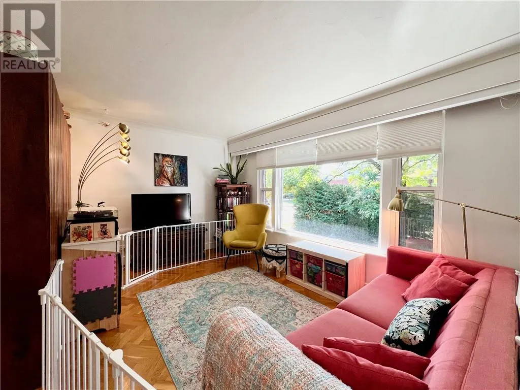 244 Lansdowne Street