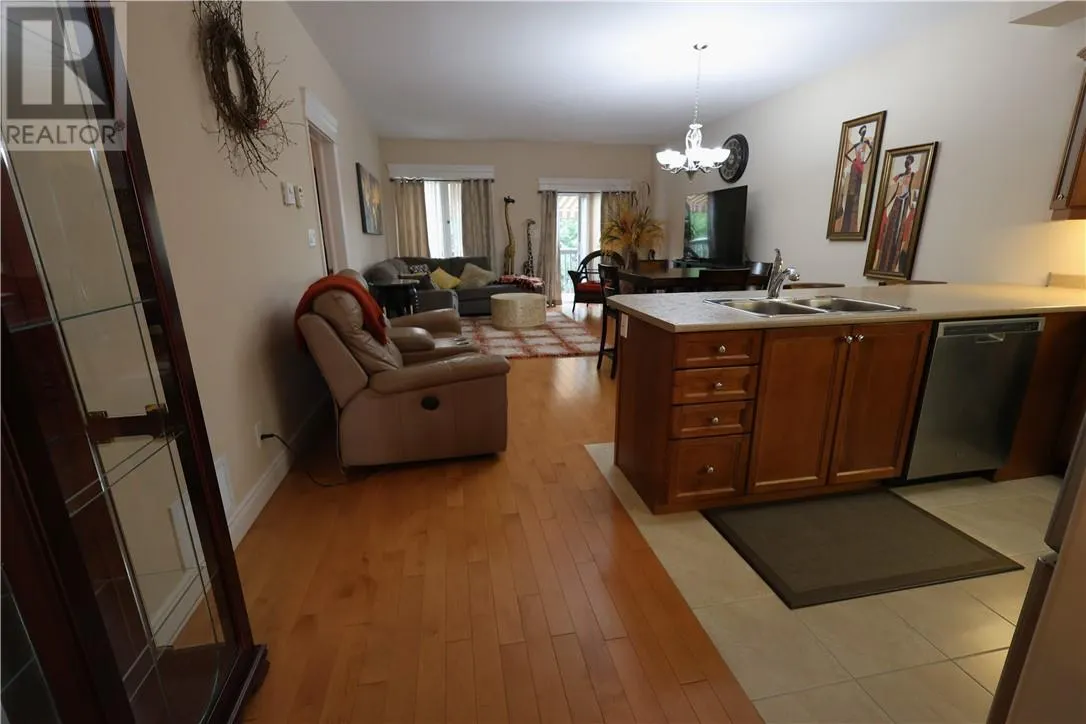 2310 Algonquin Road Unit# 28