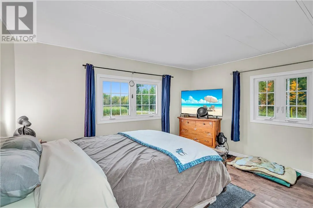 591 LACLOCHE LAKE Road