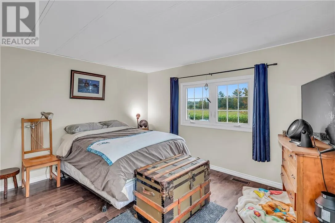591 LACLOCHE LAKE Road