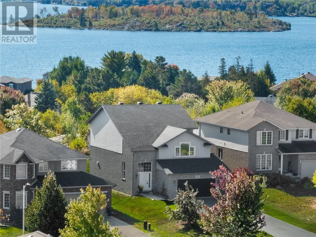 84 Bayside Crescent