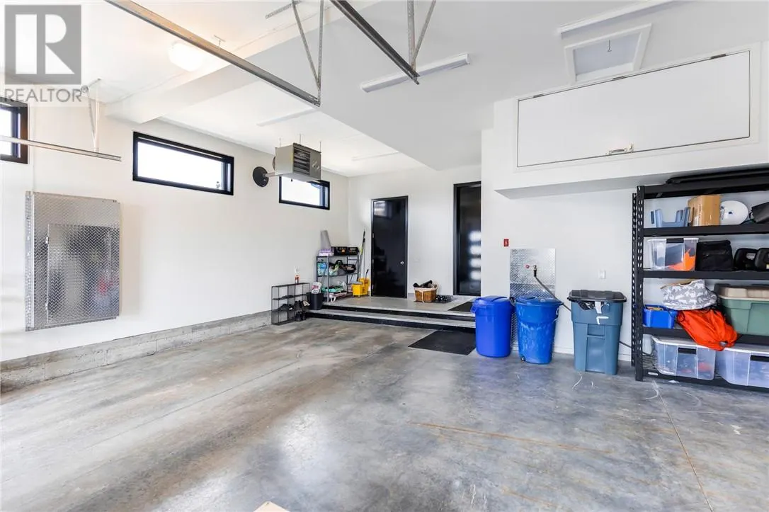 1775 O'Neil Drive W