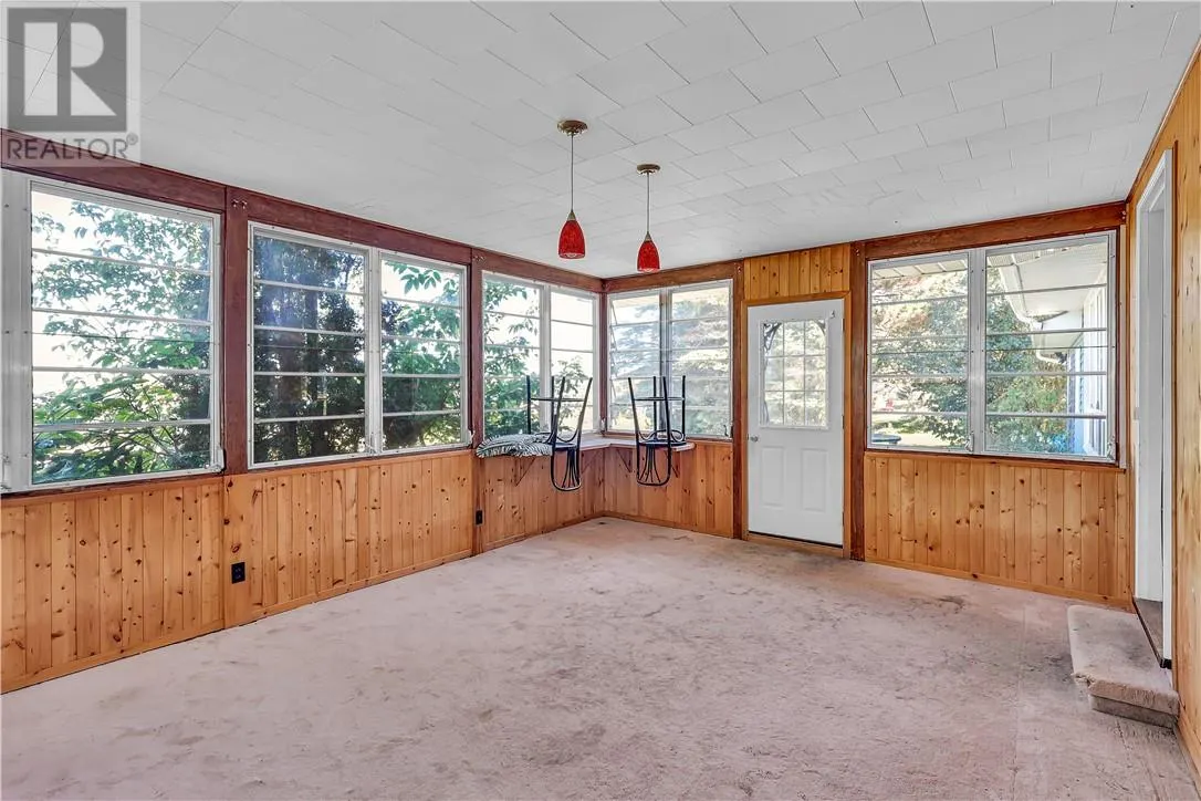 38 RAINBOW TRAIL