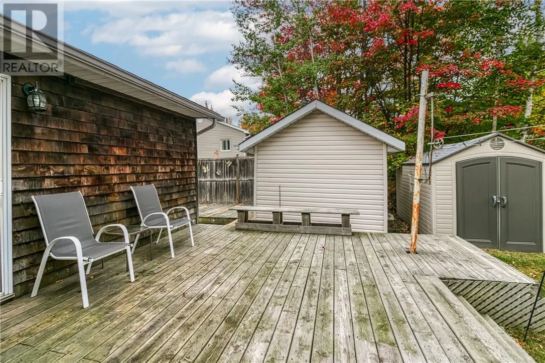 1126 Lakeshore Drive