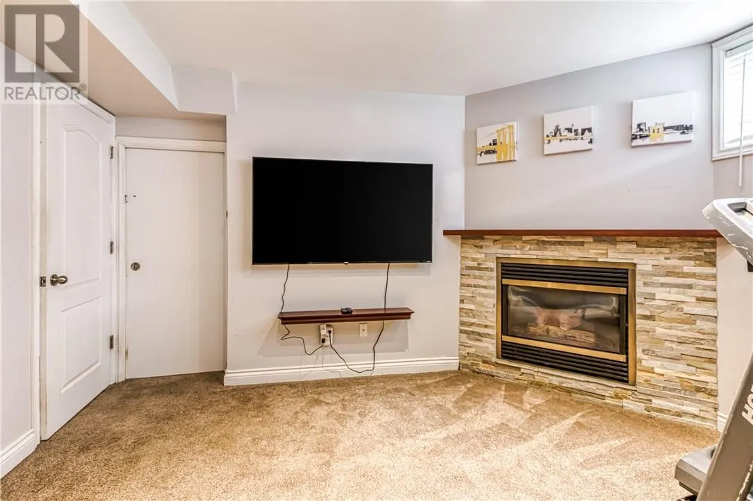 1126 Lakeshore Drive