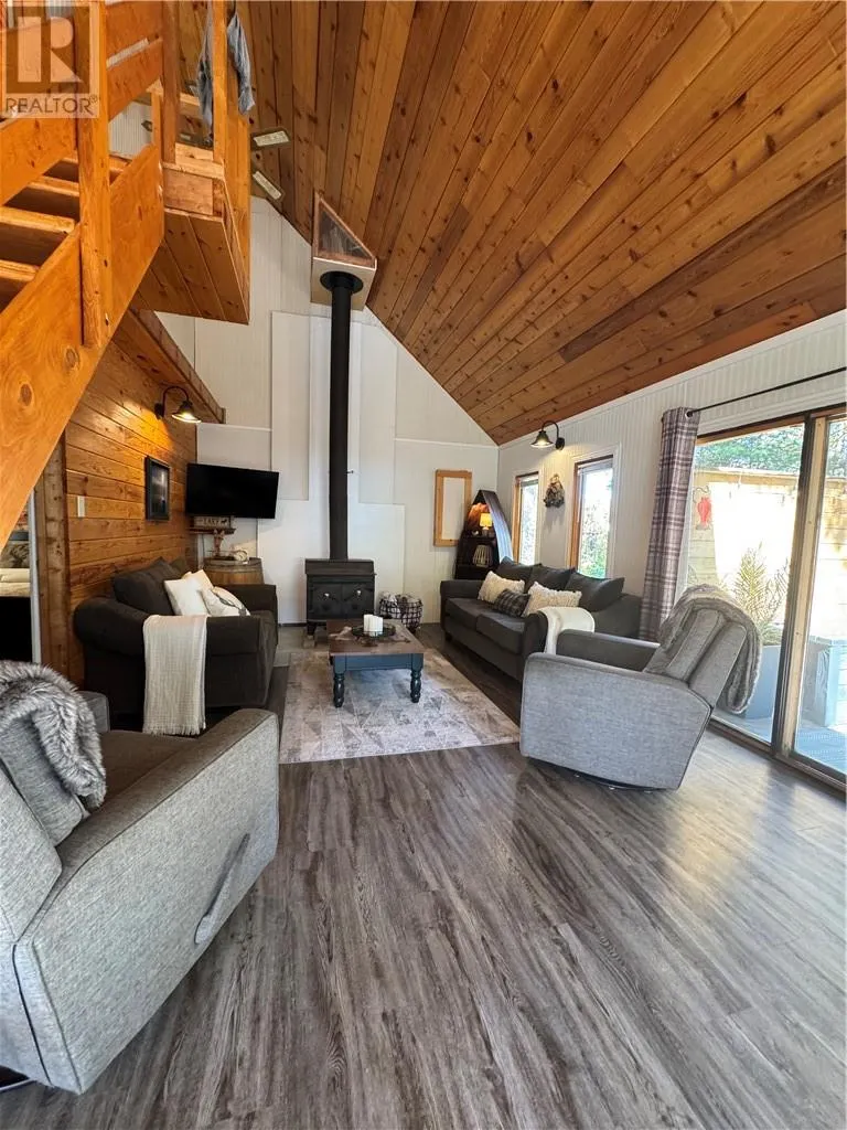 196 West Shore Road