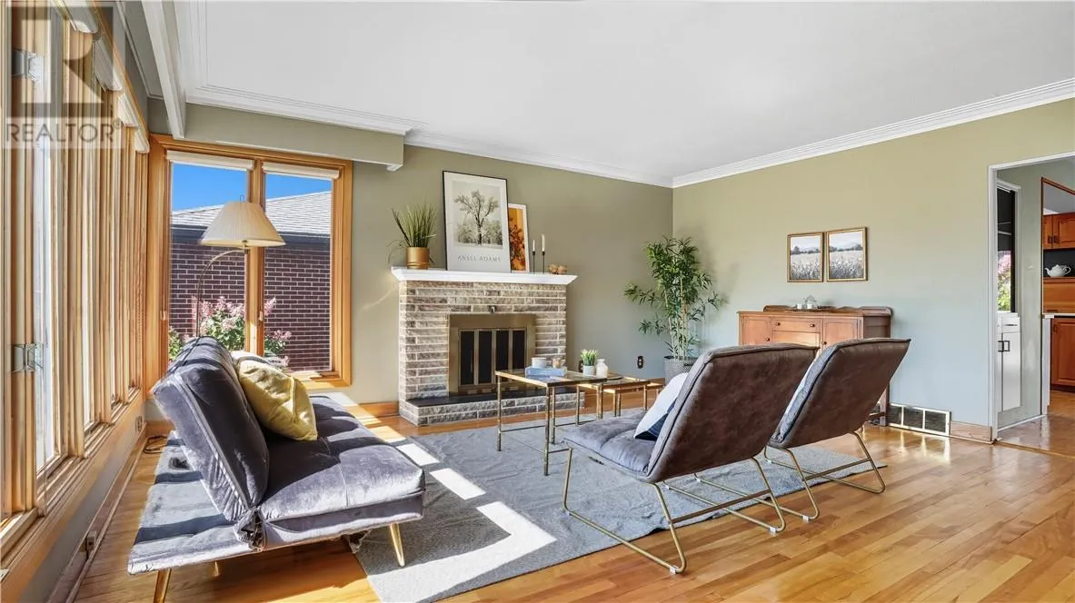 116 Lakeview Drive
