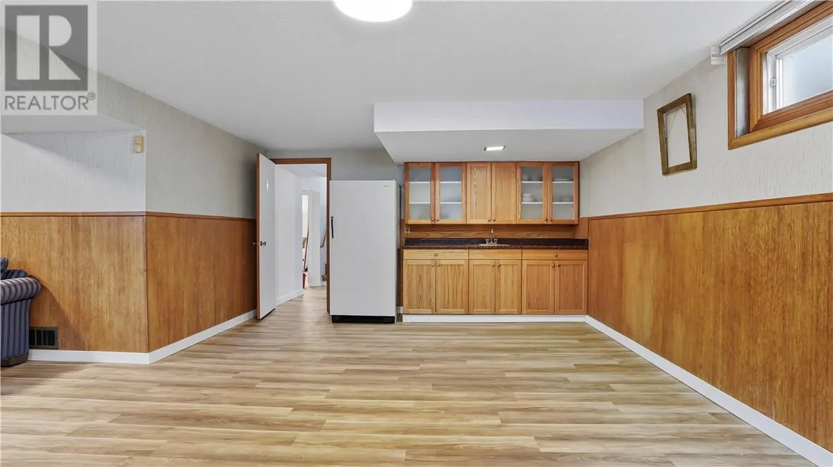 116 Lakeview Drive