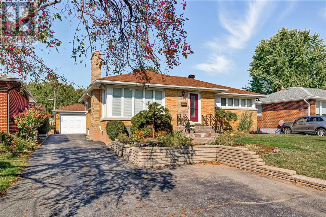 116 Lakeview Drive