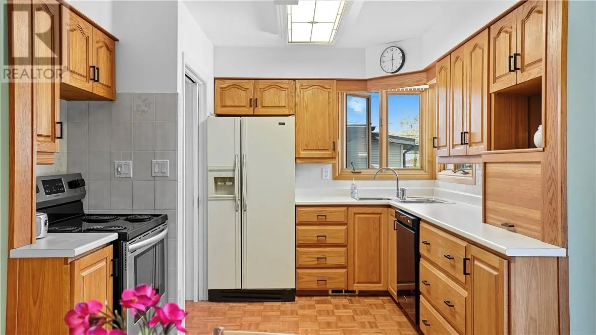 116 Lakeview Drive