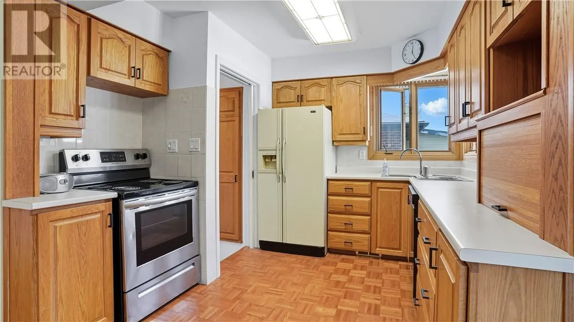 116 Lakeview Drive