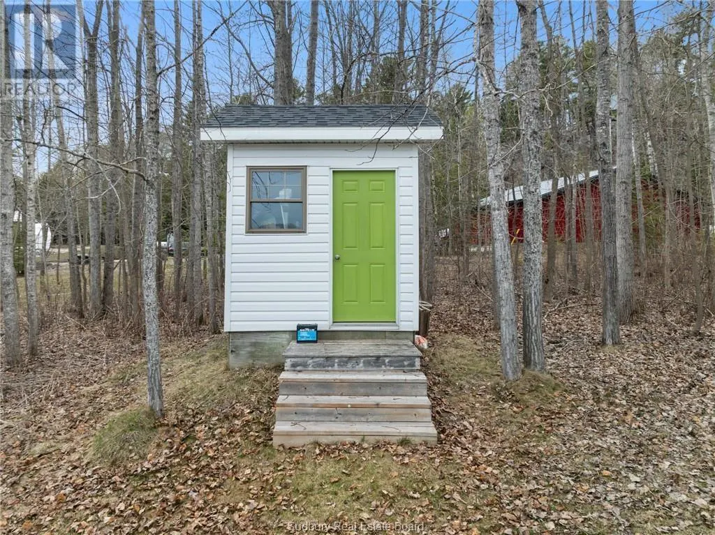 176 Kring Road