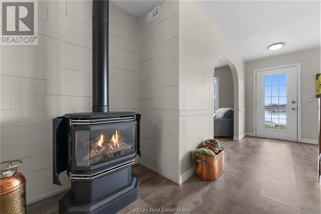 176 Kring Road