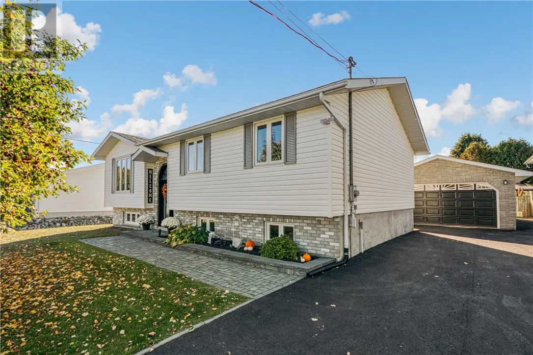 1500 Gauthier Street