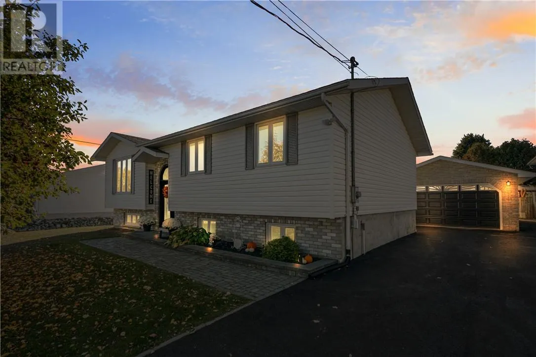 1500 Gauthier Street