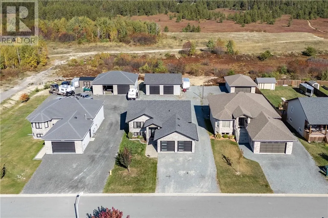 272 Timberglade Court