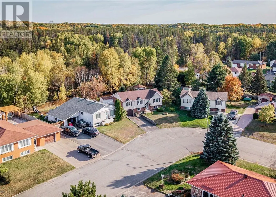 28 Beech Crescent