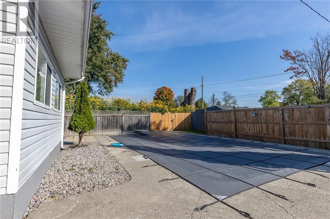 382 Read Avenue