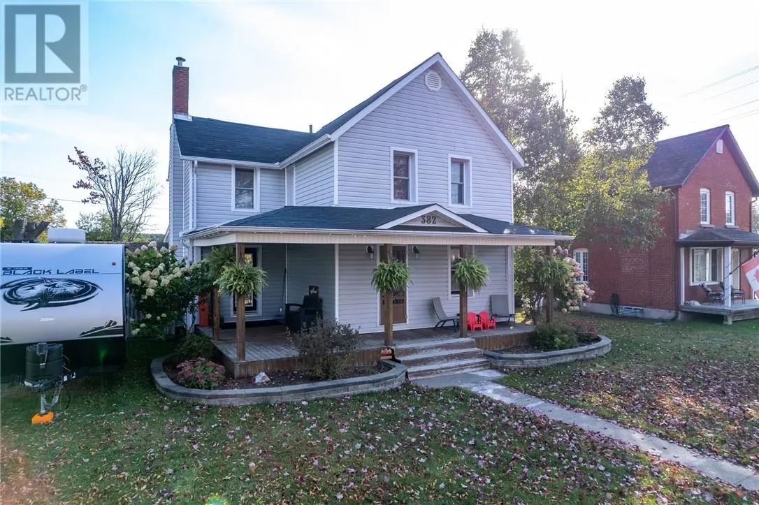 382 Read Avenue