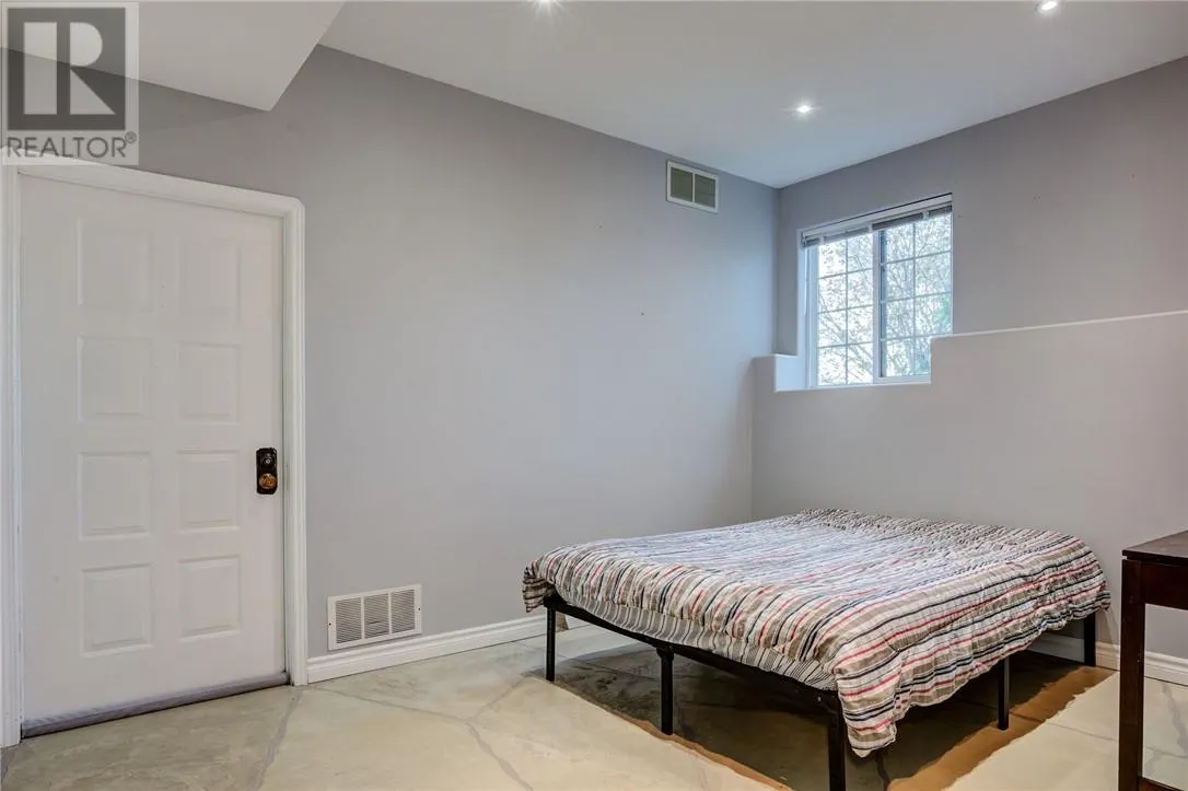 4301 Regional Road 35