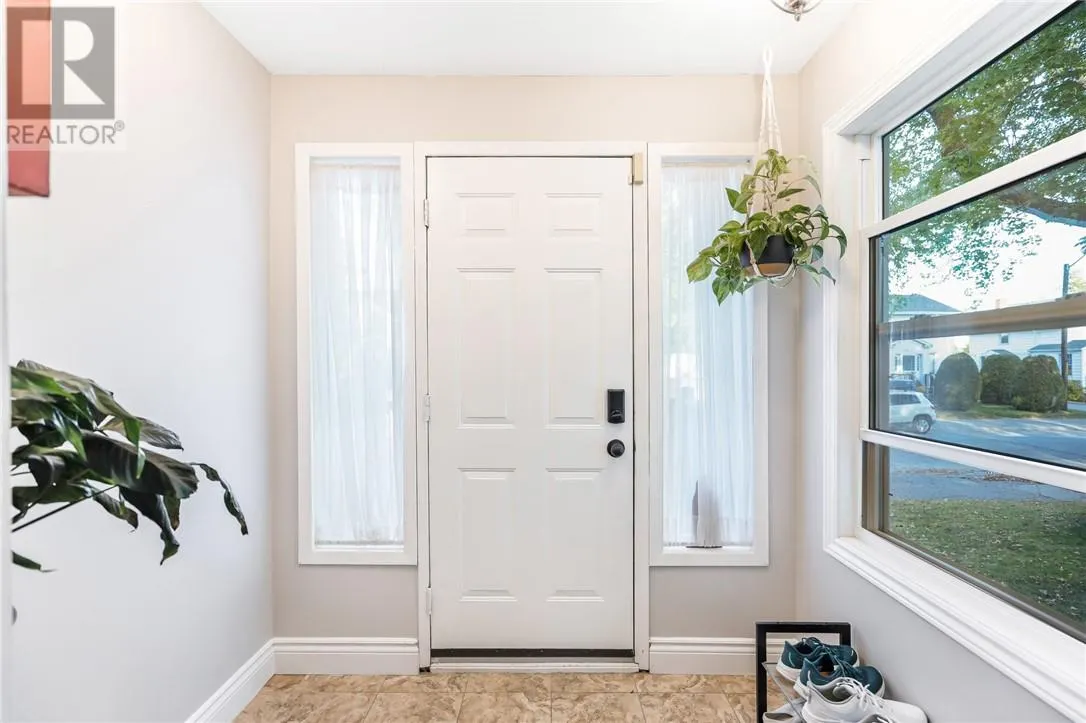 18 Nickel Street
