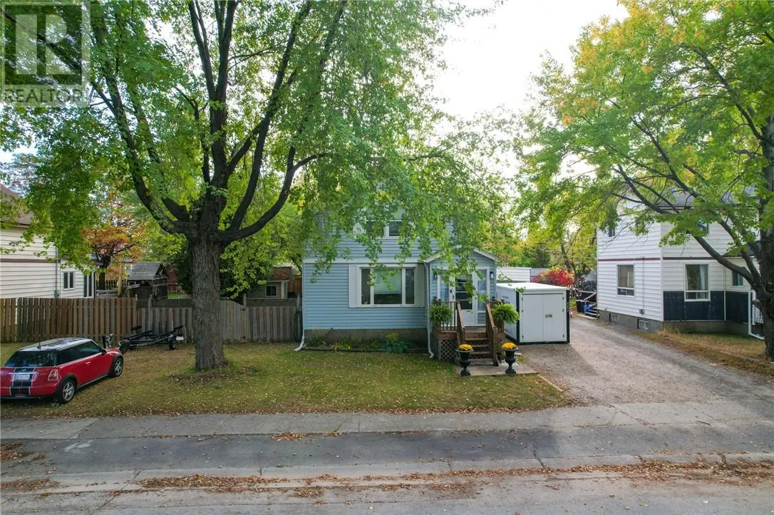18 Nickel Street