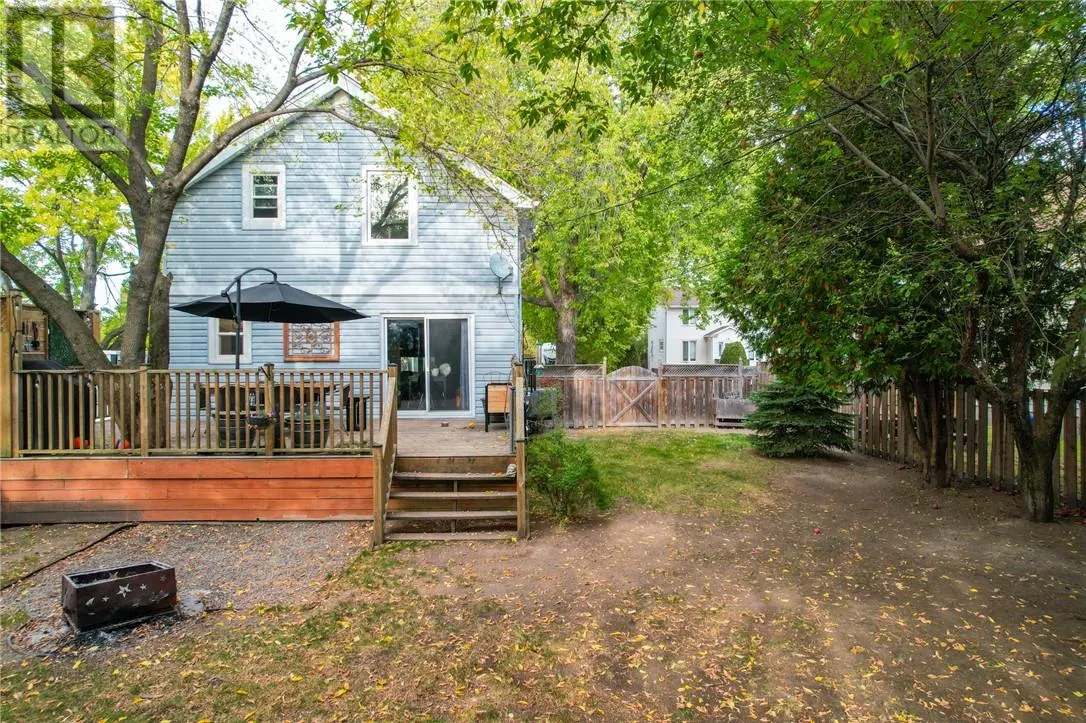 18 Nickel Street