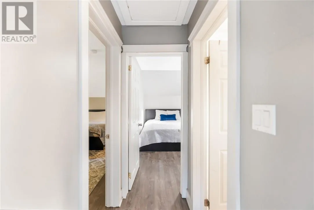 18 Nickel Street