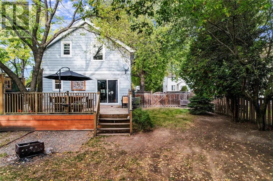 18 Nickel Street