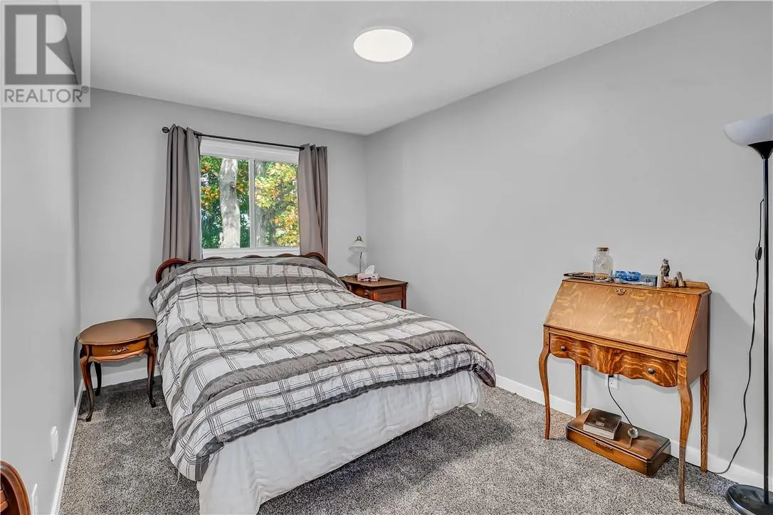 5 Feltz Road