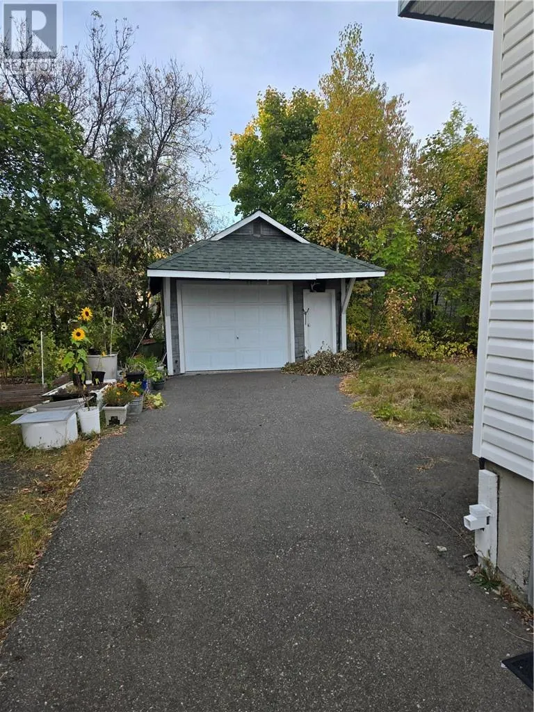 464 McKim