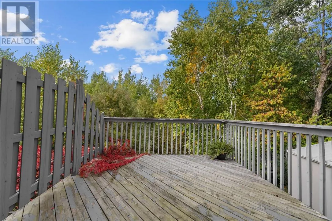 8 Timber Ridge