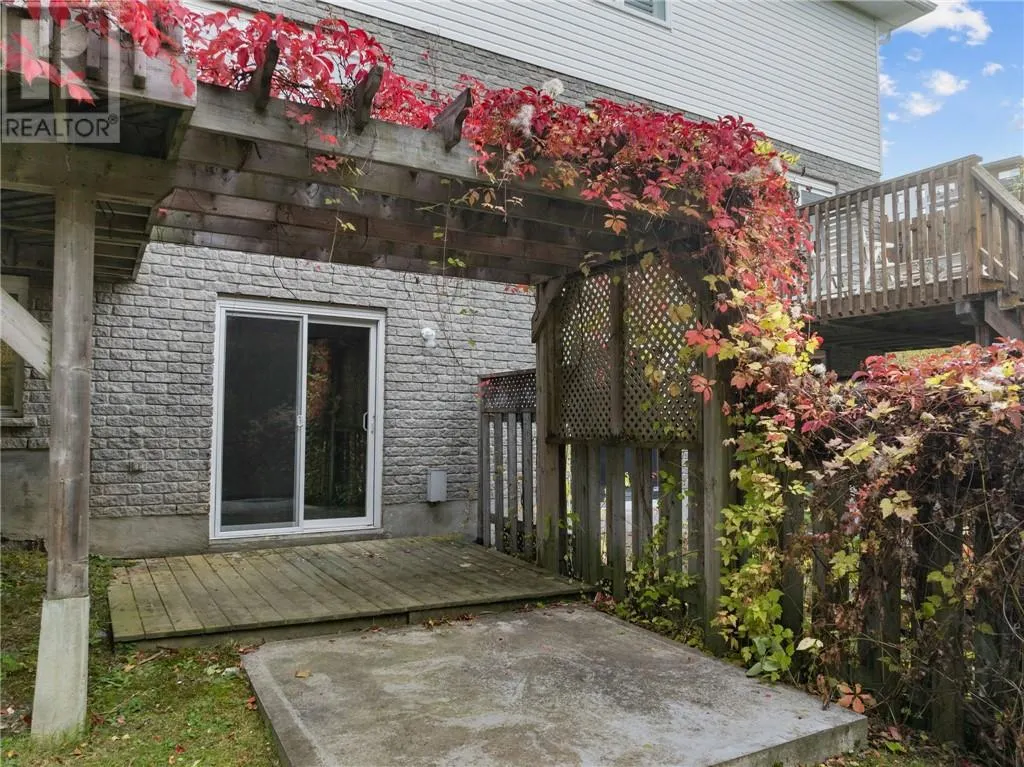 8 Timber Ridge
