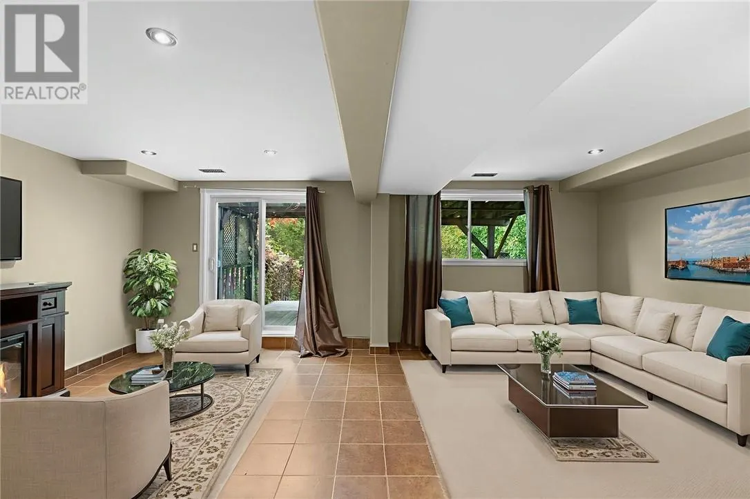 8 Timber Ridge