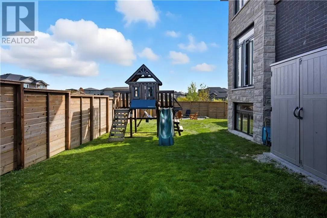 11 Chloe Court
